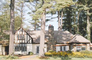 The Club Grill at the Sagamore’s Donald Ross-designed golf course. Courtesy photo.